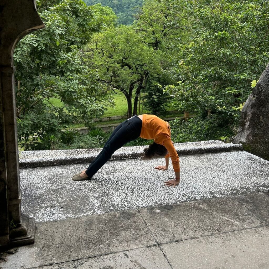 Best Yoga Class in Noida. Top Yoga studio near me. Yoga with Barkha