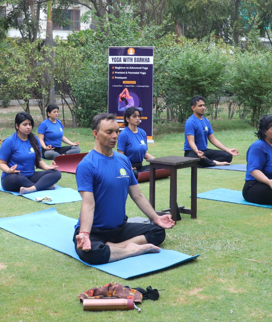 Best Yoga Class in Noida. Top Yoga studio near me. Yoga with Barkha