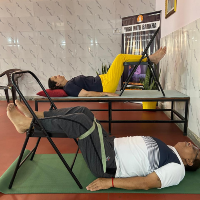 Best Yoga Class in Noida. Top Yoga studio near me. Yoga with Barkha