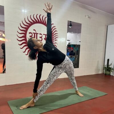 Trikonasana