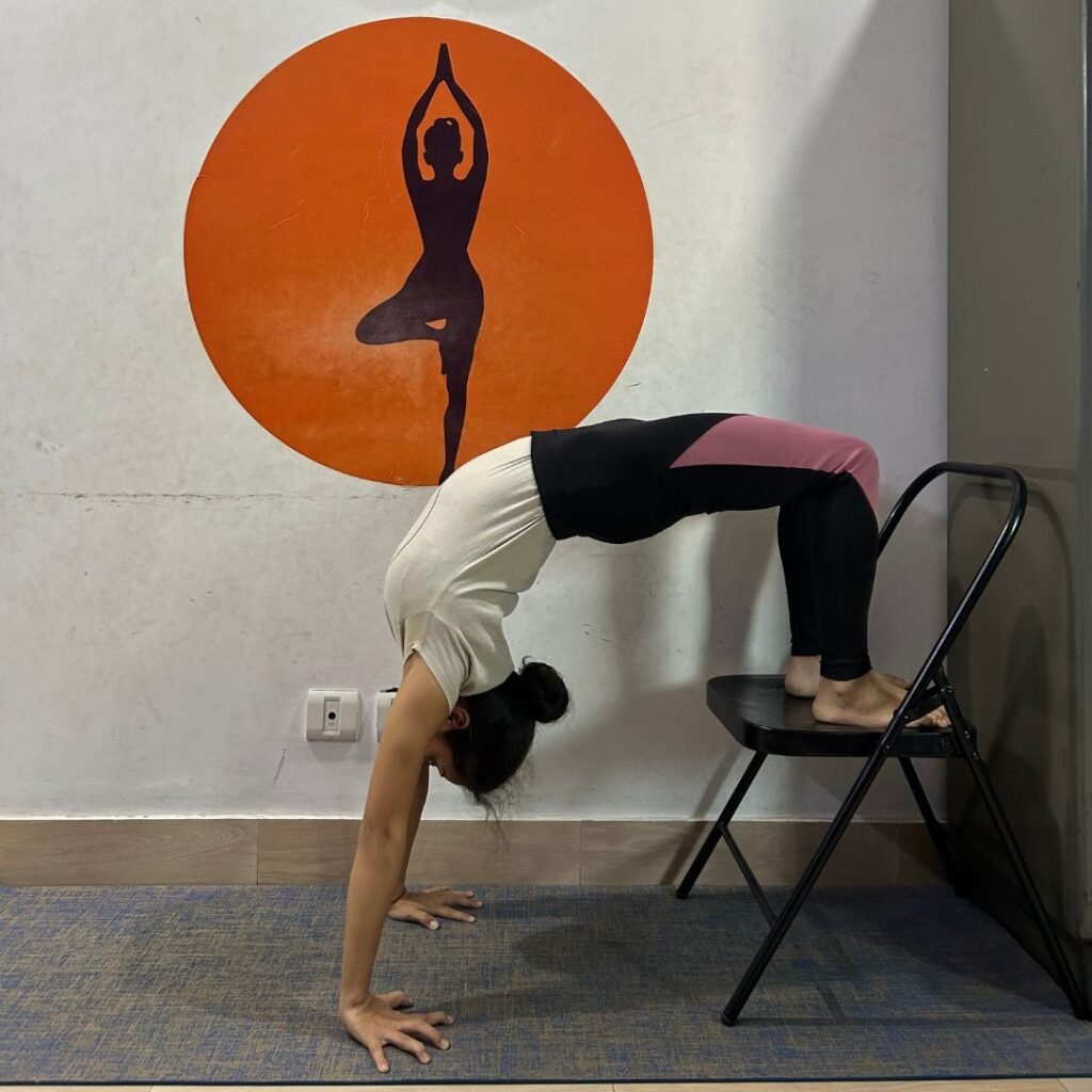 Best Yoga Class in Noida. Top Yoga studio near me. Yoga with Barkha