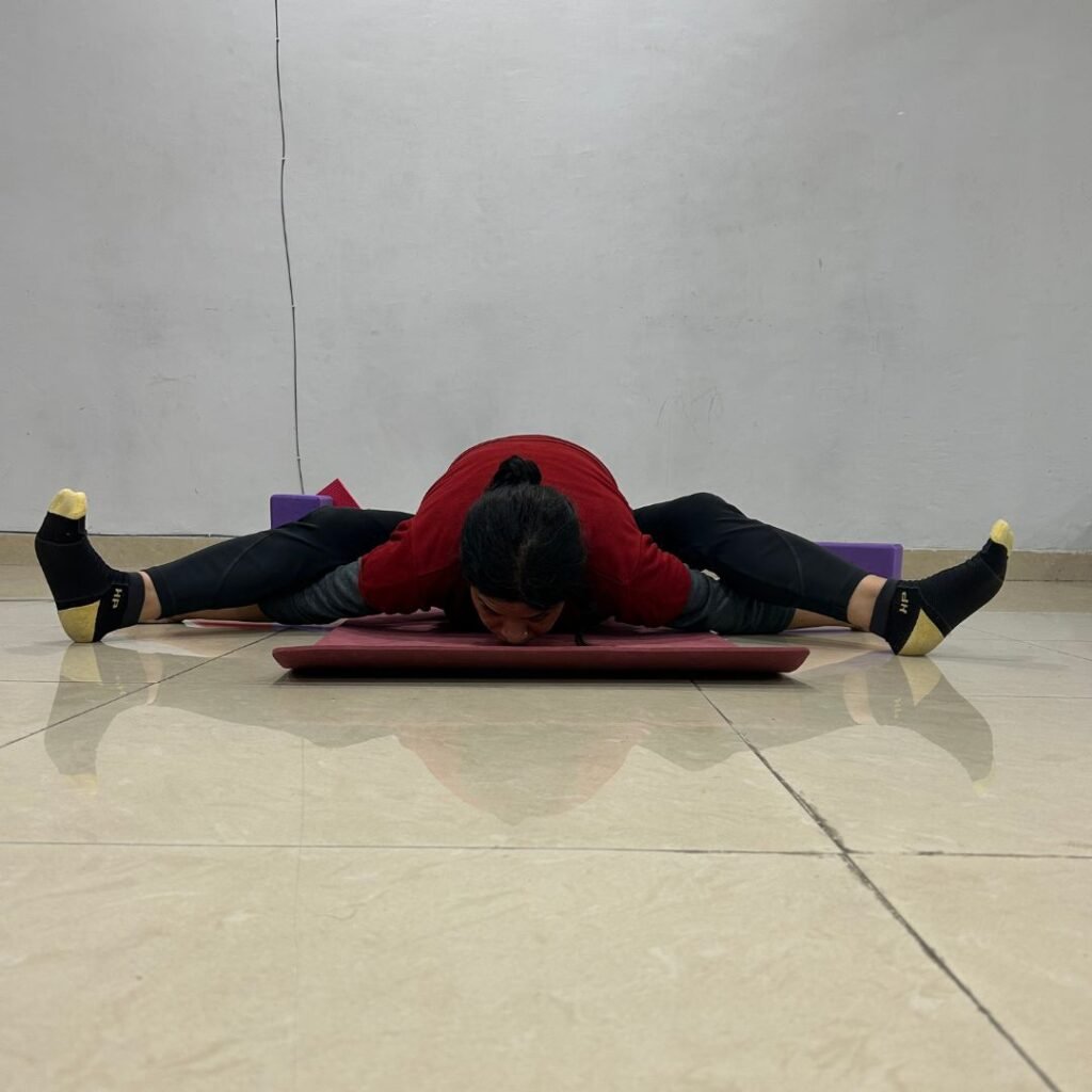 Best Yoga Class in Noida. Top Yoga studio near me. Yoga with Barkha