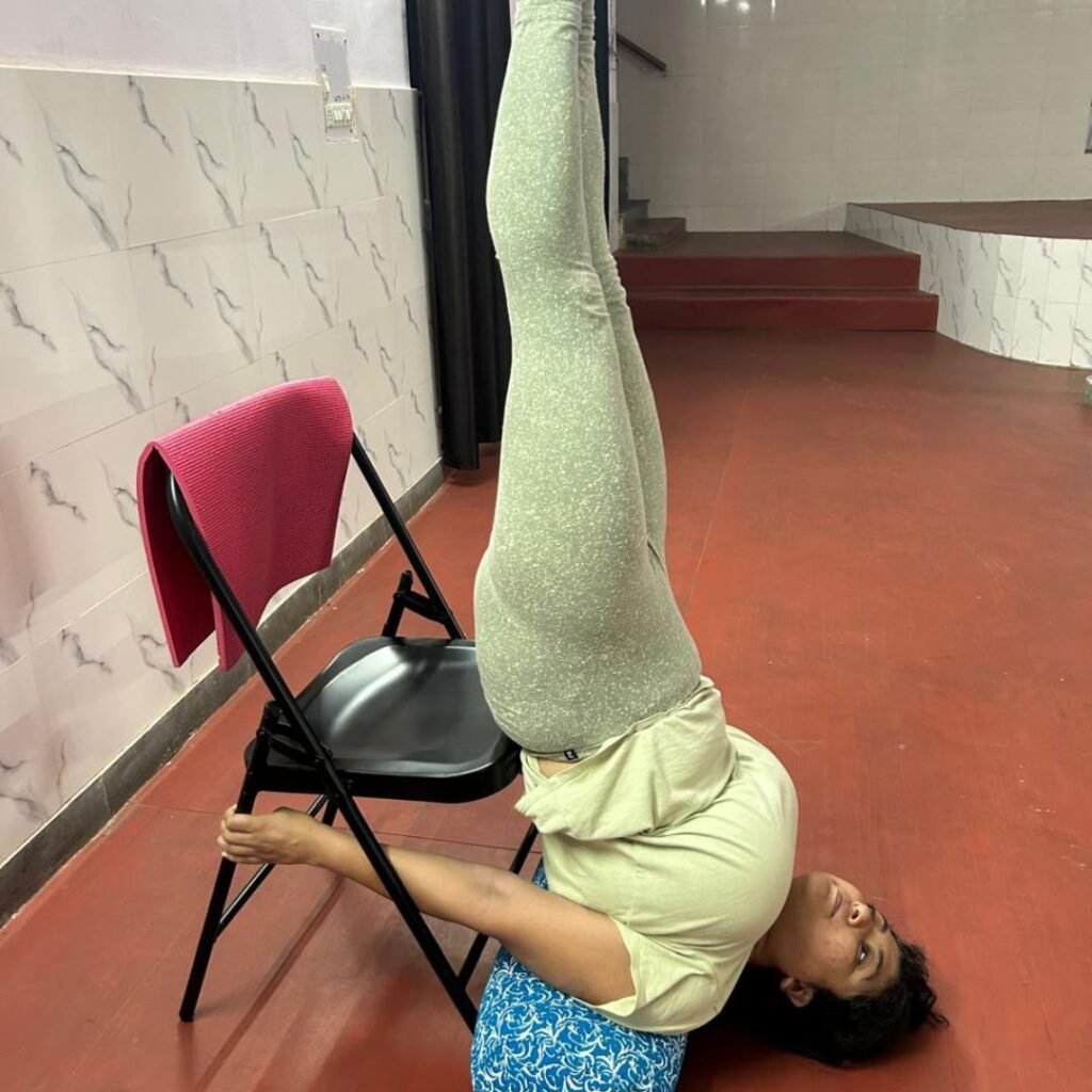 Best Yoga Class in Noida. Top Yoga studio near me. Yoga with Barkha