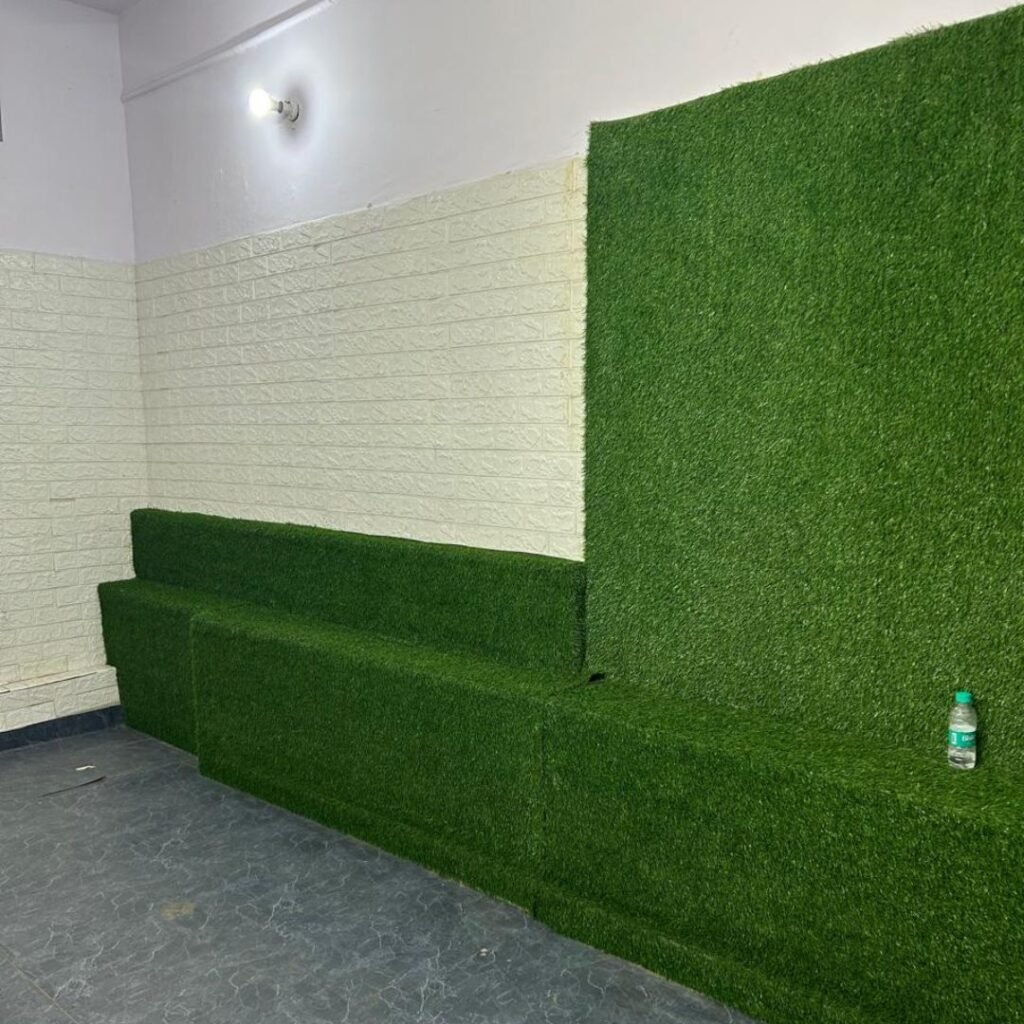 Best Yoga Class in Noida. Top Yoga studio near me. Yoga with Barkha