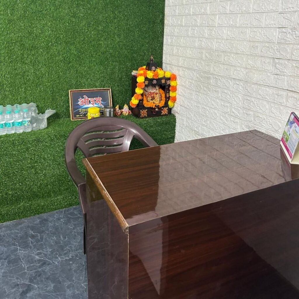 Best Yoga Class in Noida. Top Yoga studio near me. Yoga with Barkha